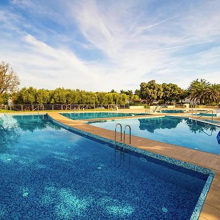 Mobile Homes Mediteran In Caravan Park Strasko, โนวาลยา ภายนอก รูปภาพ