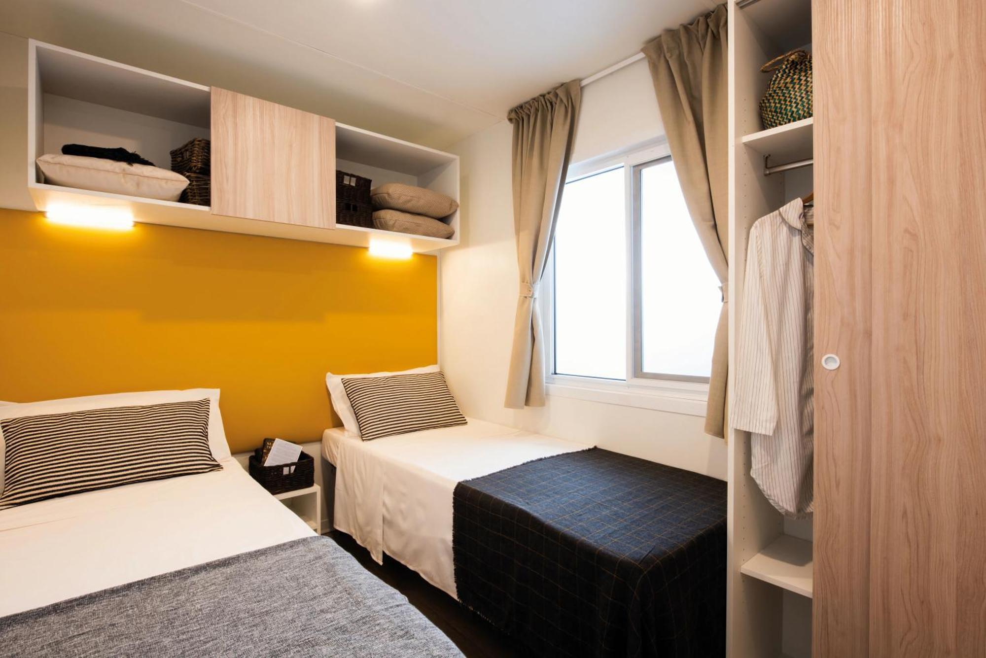Mobile Homes Mediteran In Caravan Park Strasko, โนวาลยา ภายนอก รูปภาพ