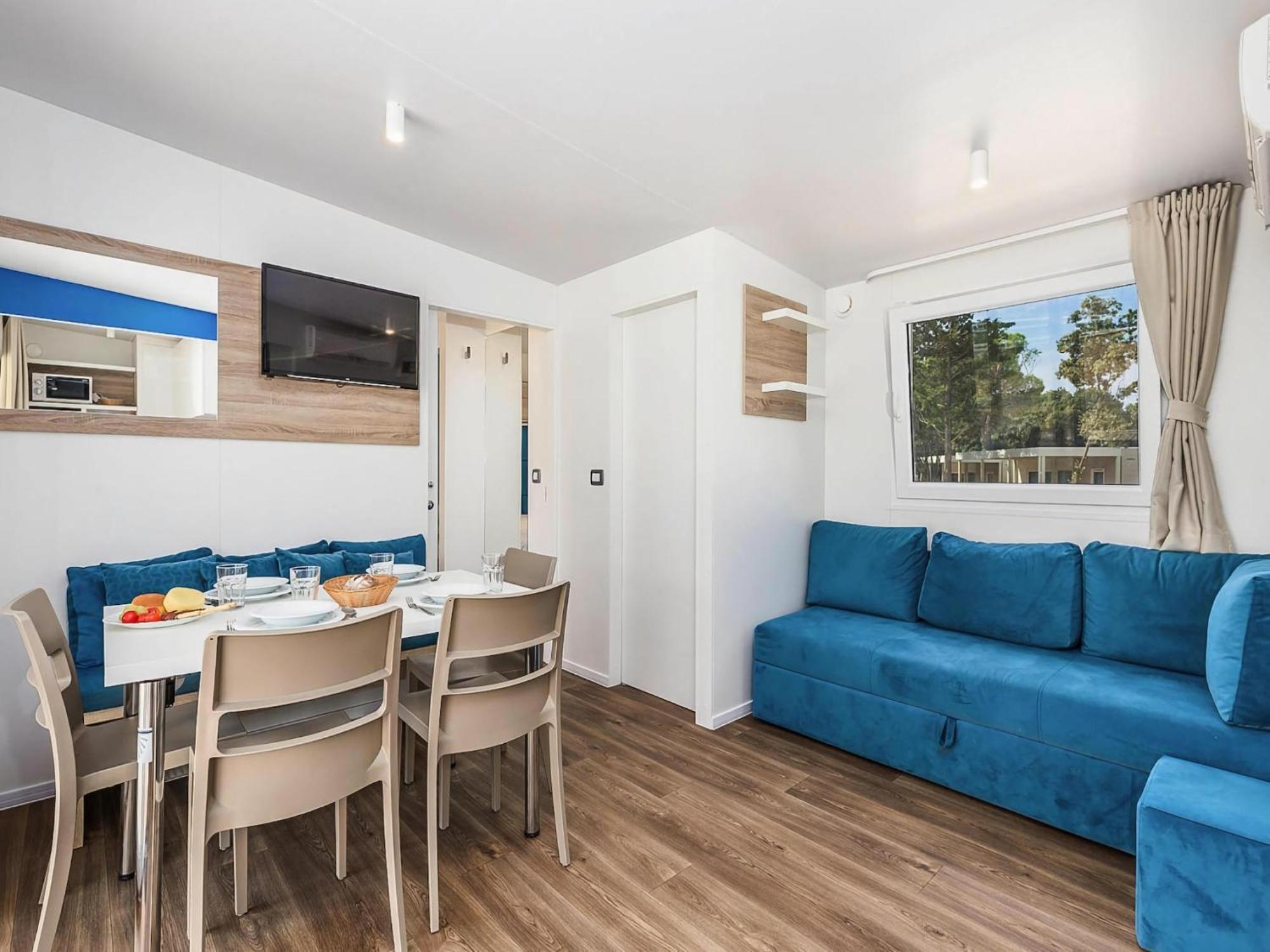 Mobile Homes Mediteran In Caravan Park Strasko, โนวาลยา ภายนอก รูปภาพ